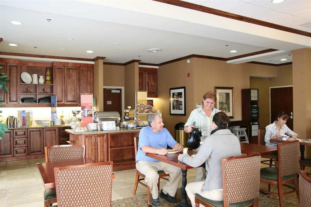 Hampton Inn By Hilton Napanee Greater Napanee Restaurant photo
