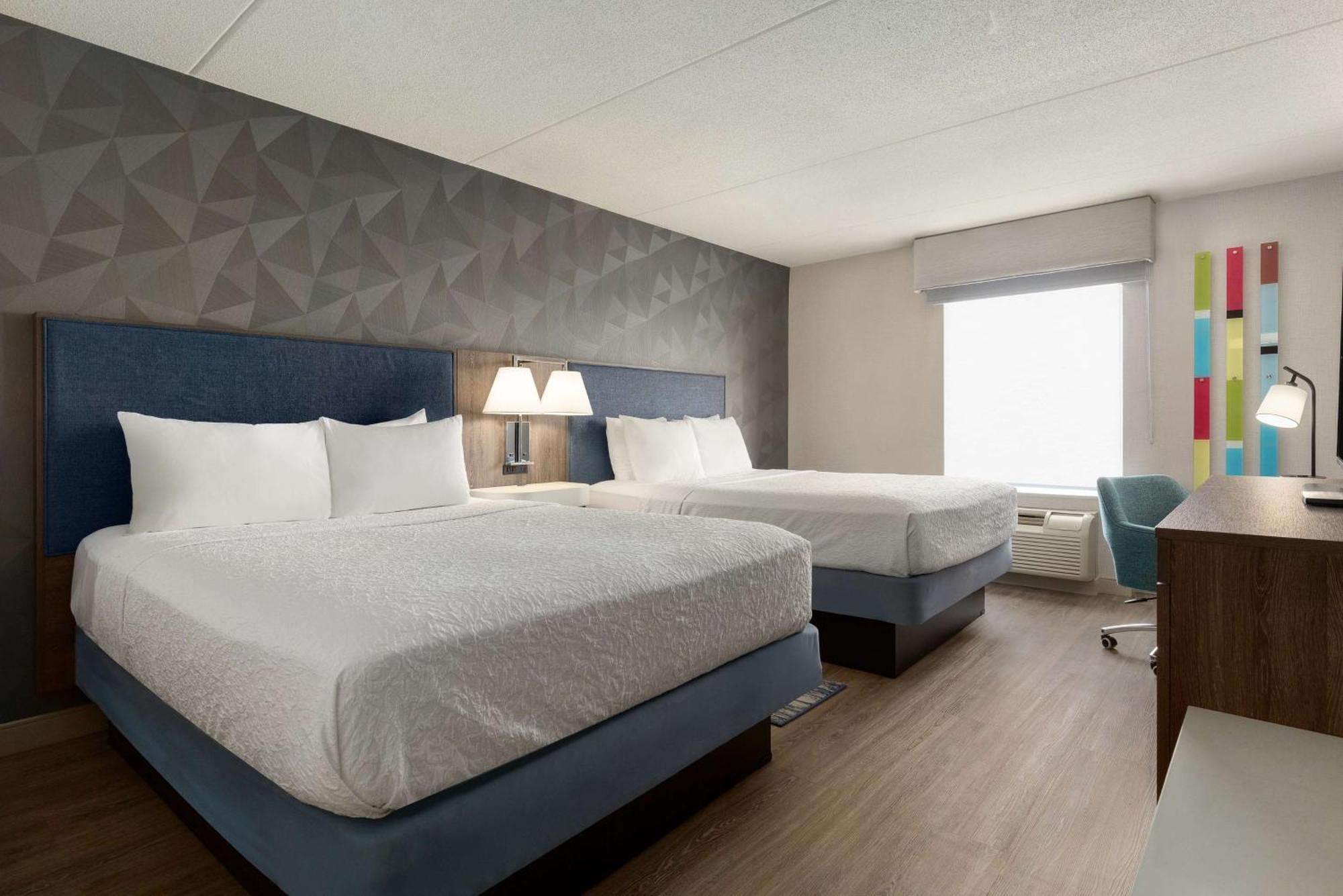 Hampton Inn By Hilton Napanee Greater Napanee Exterior photo